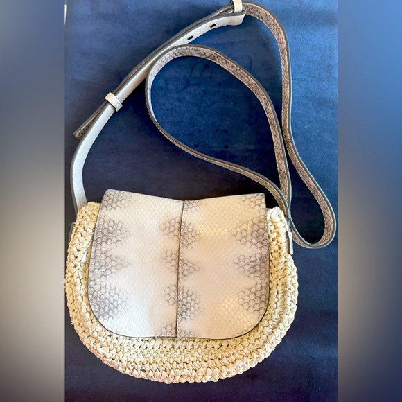 Vince Camuto Bonnie Natural & Snake Small Crossbody Elegant Bag - Picture 1 of 12